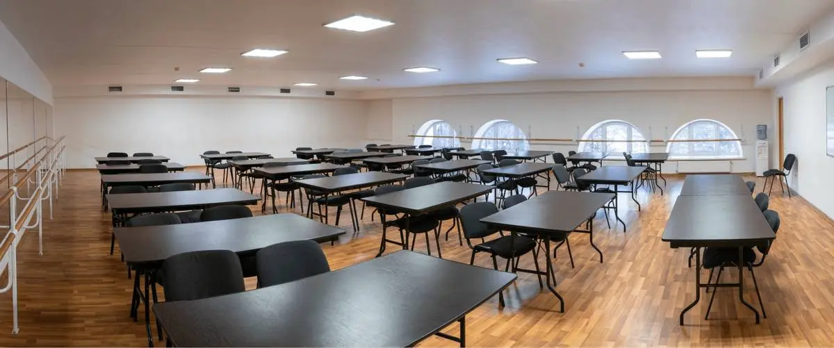 Обеденный зал парк-отеля Огниково