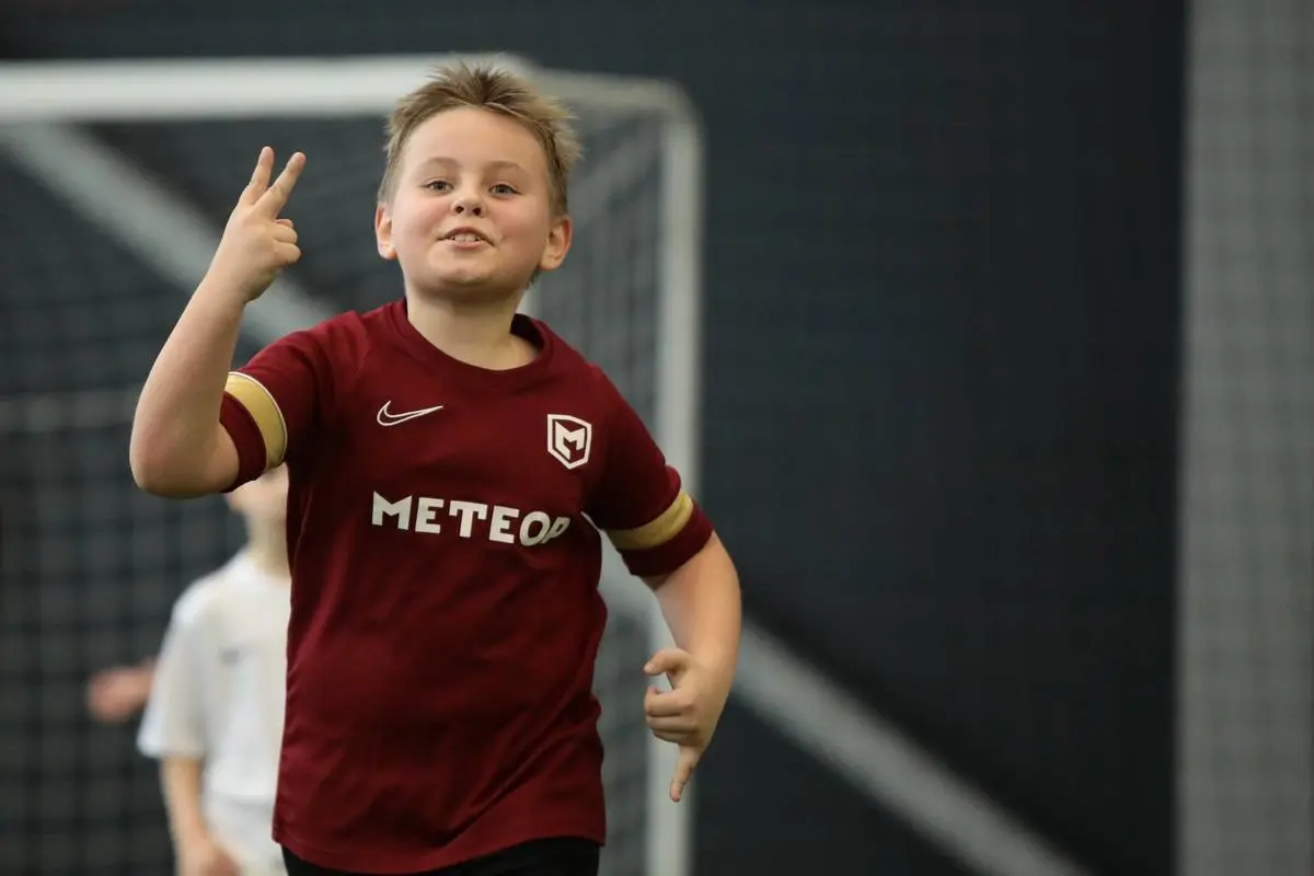 Футбол и учёба: как совмещать спорт и школу